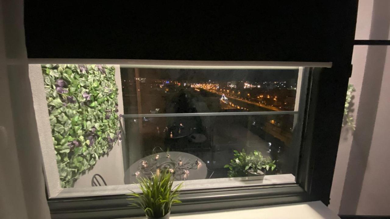 Palas Mall Apartment Q Residence Iasi Extérieur photo